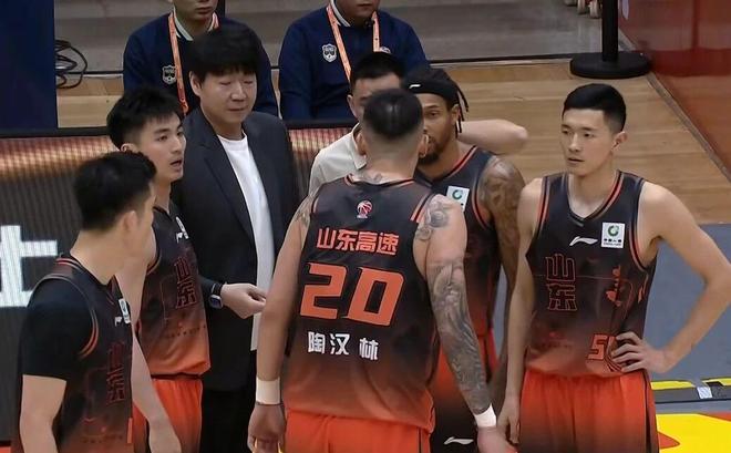《人民日报》罕见发文,对谢娜巡演明确定性:无实力收割流量!