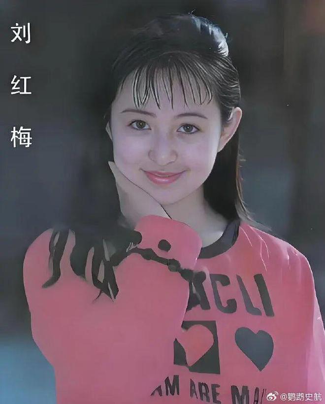 征兵办快坐不住了？14亿人，怎么就招不着几个不戴眼镜的兵呢？
