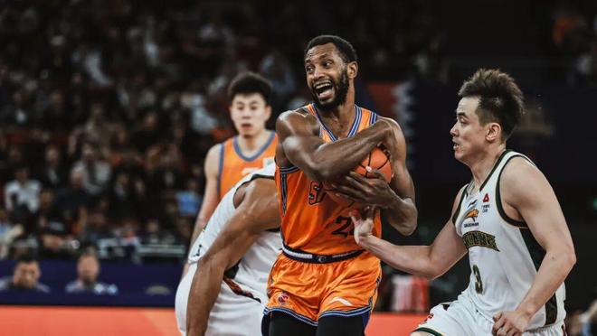 福斯特将吹罚NBA总决赛G5