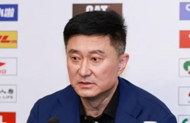 哈兰德双响破梅西2大神迹，登贝莱6连斩，曼城2