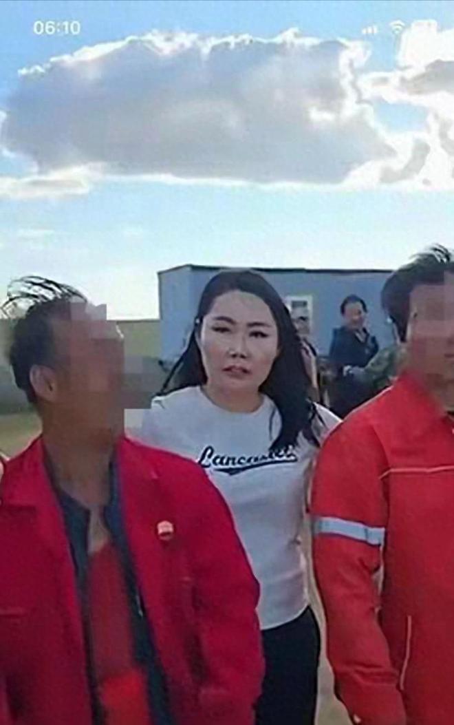 英超无弱旅？两大黑马4轮后不败进前4！曼联仅第13 热刺濒临降级区