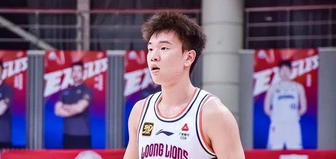 三方交易达成！森林狼将兰德尔送往篮网 公牛得到克拉克斯顿